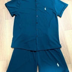 ②【未使用】セットアップ　上下セット　ダークグリーンの画像