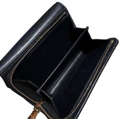 【本日削除】MIU MIU 二つ折り財布 黒 レザーの画像