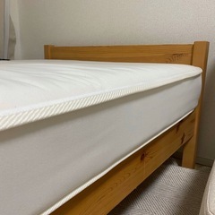 【マットレス付 シングルベッド】の画像