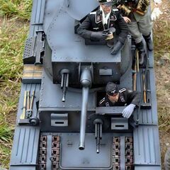 【大型ラジコン戦車】載具工場 Vehicle Factory 1/6 金属製 WWII ドイツ 38(t)戦車 ラジコン戦車の画像