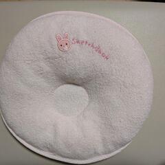 ベビー枕　ドーナツ枕　西川の画像
