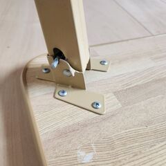 折り畳みテーブル　※一部部品破損の画像