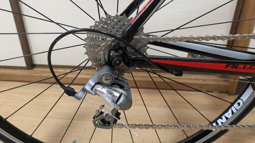 大阪鶴見区直接引取り　GIANT DEFY2 2013年 S TIAGRA 大阪鶴見区直接引取り GIANT DEFY2 2013年 S TIAGRA - メルカリ