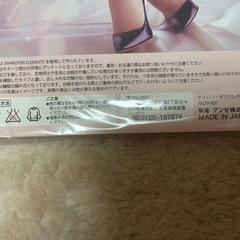 スワロフスキーエレメンツのストッキングの画像