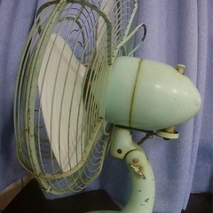 昭和レトロ扇風機 の画像