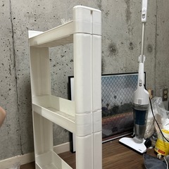 隙間ラックの画像