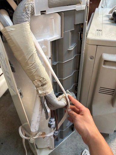 DAIKIN ルームエアコン 4.0W 14畳用　2017年製 F40UTEP-W