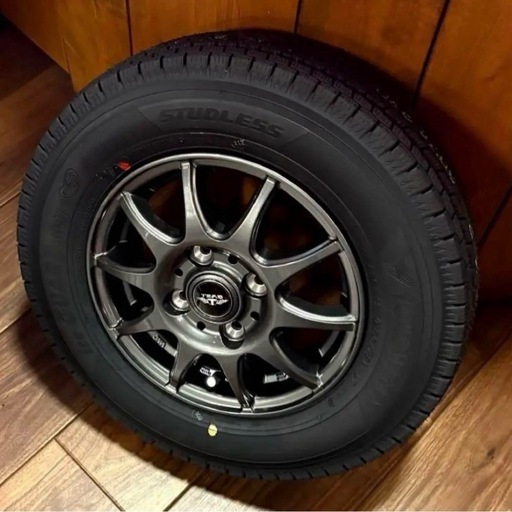 ⭐️軽トラ⭐️軽バン⭐️新品❄️スタッドレス❄️タイヤホイール