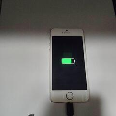 🩷📲美品、iPhone、5/🔴.稼働品、🔽現状渡し。の画像