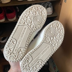 adidas　の画像