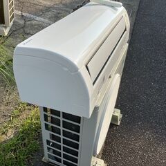 😊ダイキン エアコン✨10畳程度 2018年製 😊F28VTES✨エアコンクリーニング済みの画像