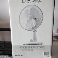 TEKNOS「18cmパーソナル扇風機 KP-118 (W)」の画像