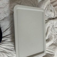 商談中！蓋付き収納 の画像