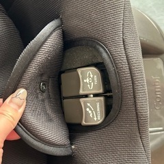 combi 回転式 チャイルドシートの画像