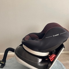combi 回転式 チャイルドシートの画像