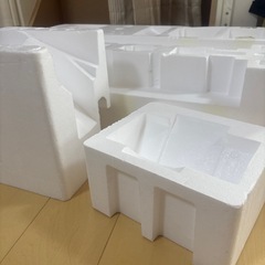 厚みのある発泡スチロールの画像