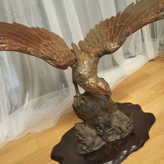 金属工芸 鉄製 大型 鷲 鳶 鳥 鷹 置物 和風 置物 インテリアの画像