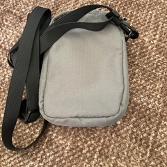 新品同様‼️ミニショルダーバッグです☺️‼️の画像