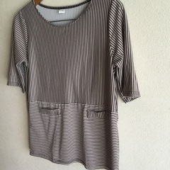 五分袖ストライプTシャツの画像