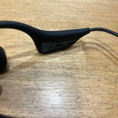 骨伝導イヤホン　bluetoothの画像