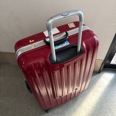 キャリーケースの画像