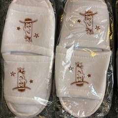 新品ディズニー　ミッキー　トイストーリー　ホテルスリッパ　使い捨ての画像