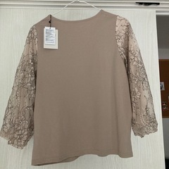 ブラウス（新品）の画像