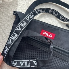 FILAショルダーバッグの画像
