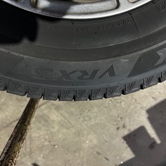 BRIDGESTONEスタッドレス2本 の画像