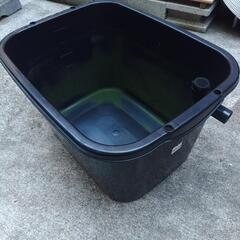 プラスチック水槽の画像