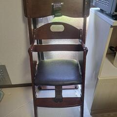 カトージ　木製　ワイド　ハイチェア　　折りたたみの画像