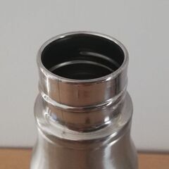 ステンレスマグボトル　携帯水筒　750mlの画像