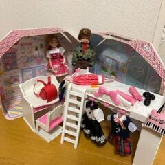 リカちゃんとリカちゃんハウスの画像