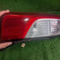 左テールランプの画像