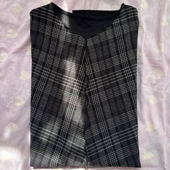 未使用チェックロングカットソー❣️の画像