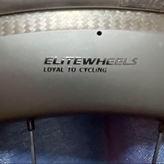 Elite カーボンホイール リムブレーキ フロントのみ チューブレスレディの画像