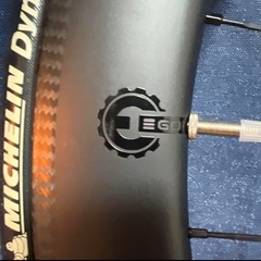 Elite カーボンホイール リムブレーキ フロントのみ チューブレスレディの画像