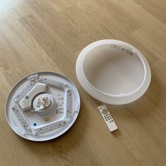 LEDシーリングライト　12畳までOKの画像