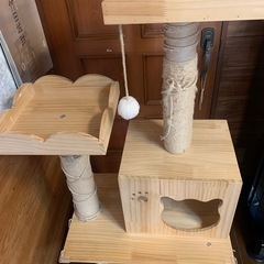 キャットタワー　の画像