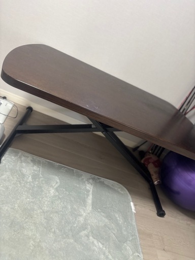 ダイニングテーブル高さ調節あり