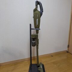 マキタクリーナーです。後付けサイクロン部品付きの画像