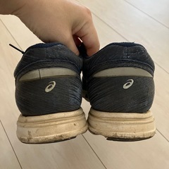 アシックス　ゲルフェザーグライド4 ネイビー27.5cmの画像