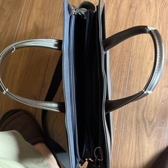 ビジネスバッグの画像