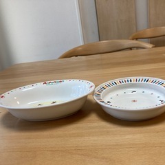 美品⭐︎子供の食器の画像