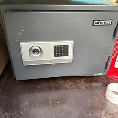 金庫　ジャンク