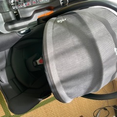 Joie   ジョイ　ベビーシート の画像