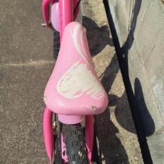 幼児用ペダル無し自転車の画像