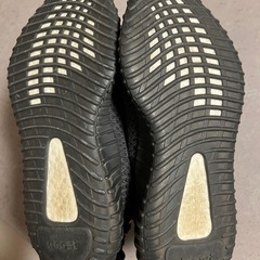 adidas yeezy boost 350 v2 27.5cmの画像