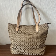 断捨離中‼️ COACH トートバッグの画像