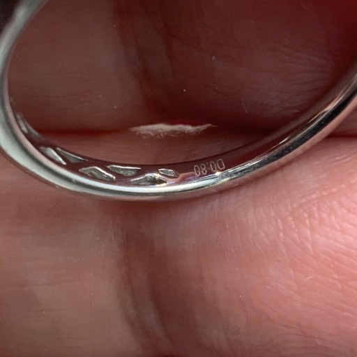 K18WG リボンモチーフ　ダイヤリング　5.7g 約17.5号　0.8ct